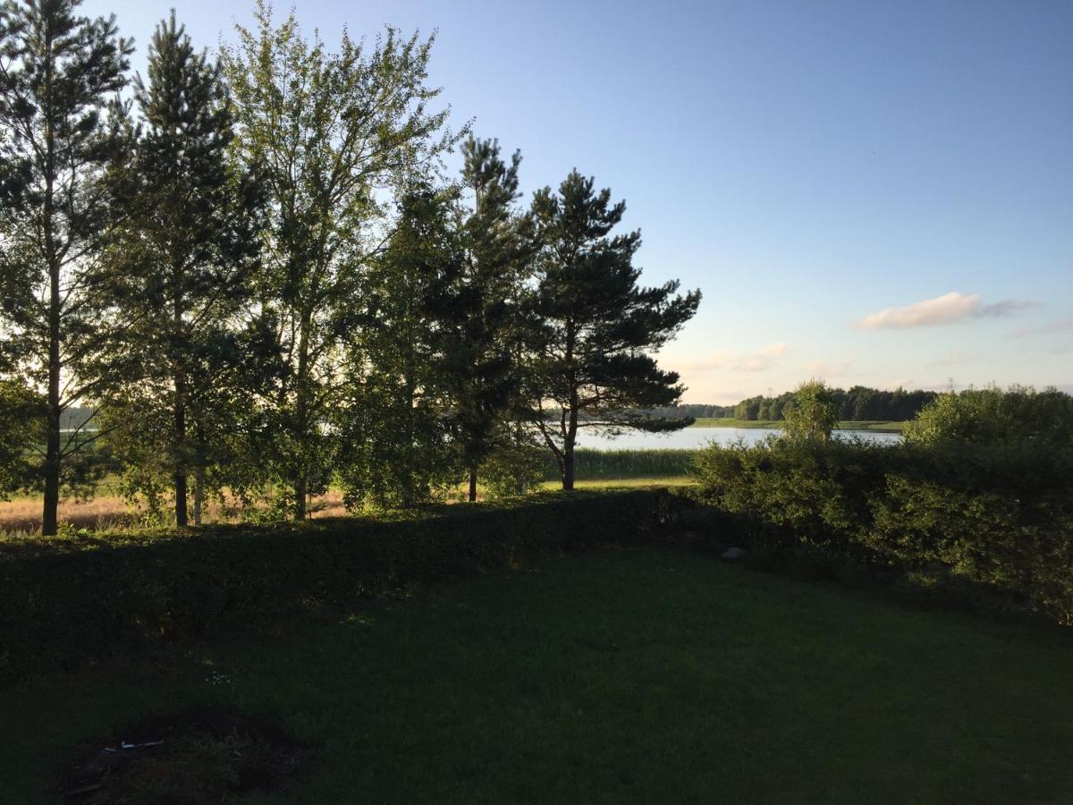 Domek Nad Jeziorem Otalzyno Pomieczyno Luaran gambar